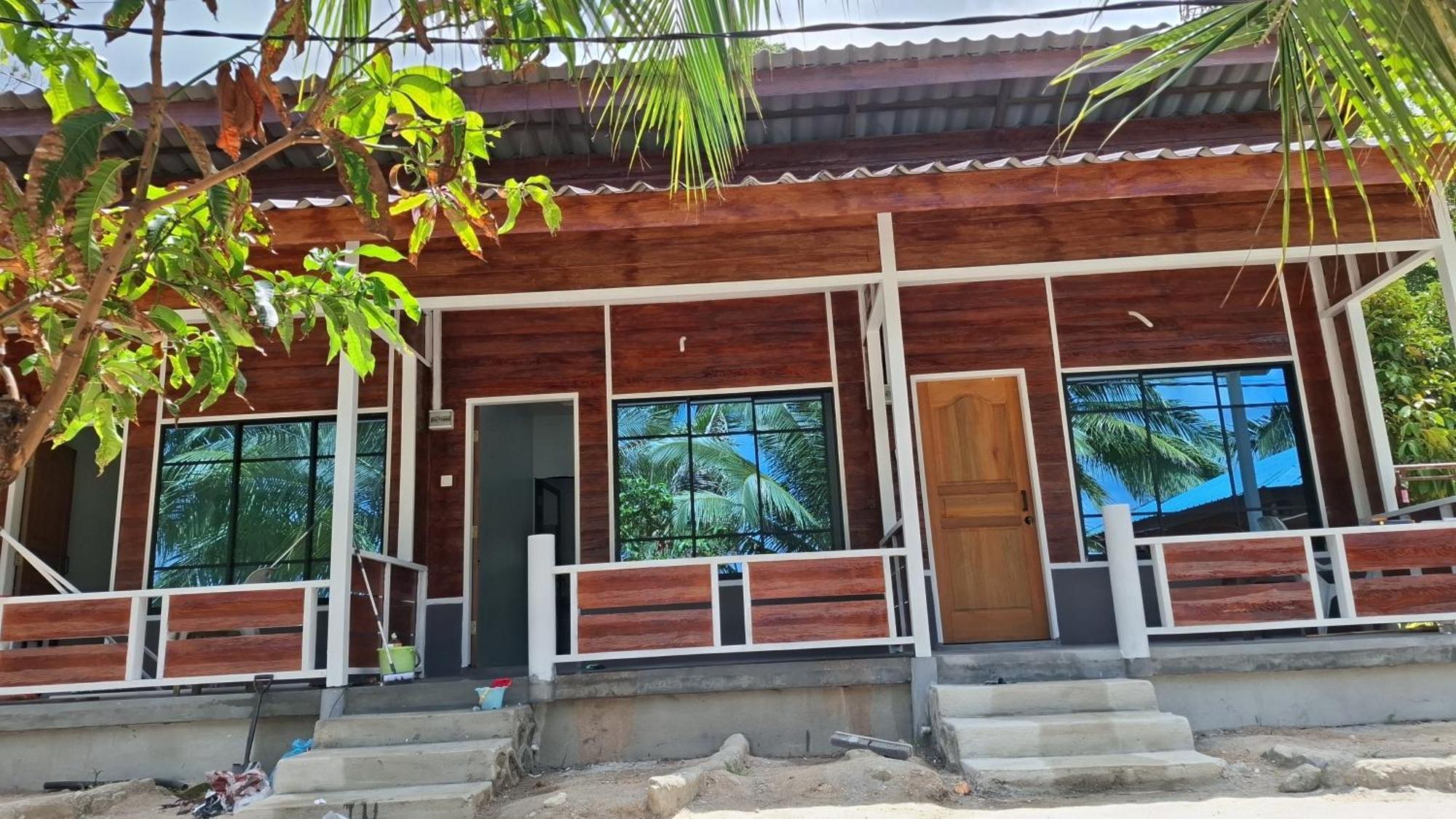 Ella'S Place Salang Tioman Kampong Ayer Batang Kültér fotó
